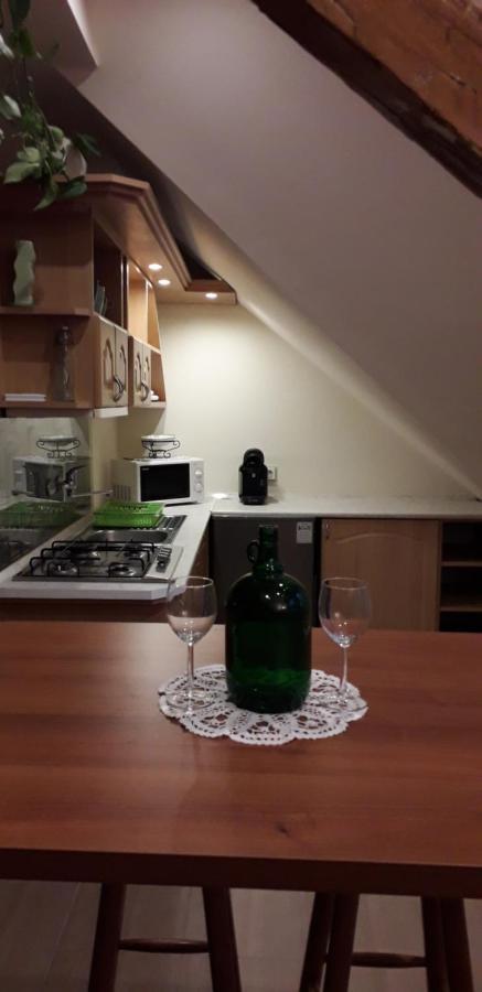 Diana Apartmanhaz Кестели Екстериор снимка