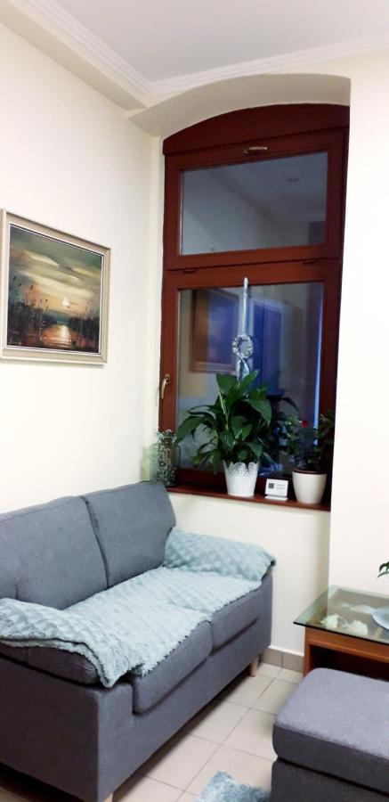 Diana Apartmanhaz Кестели Екстериор снимка